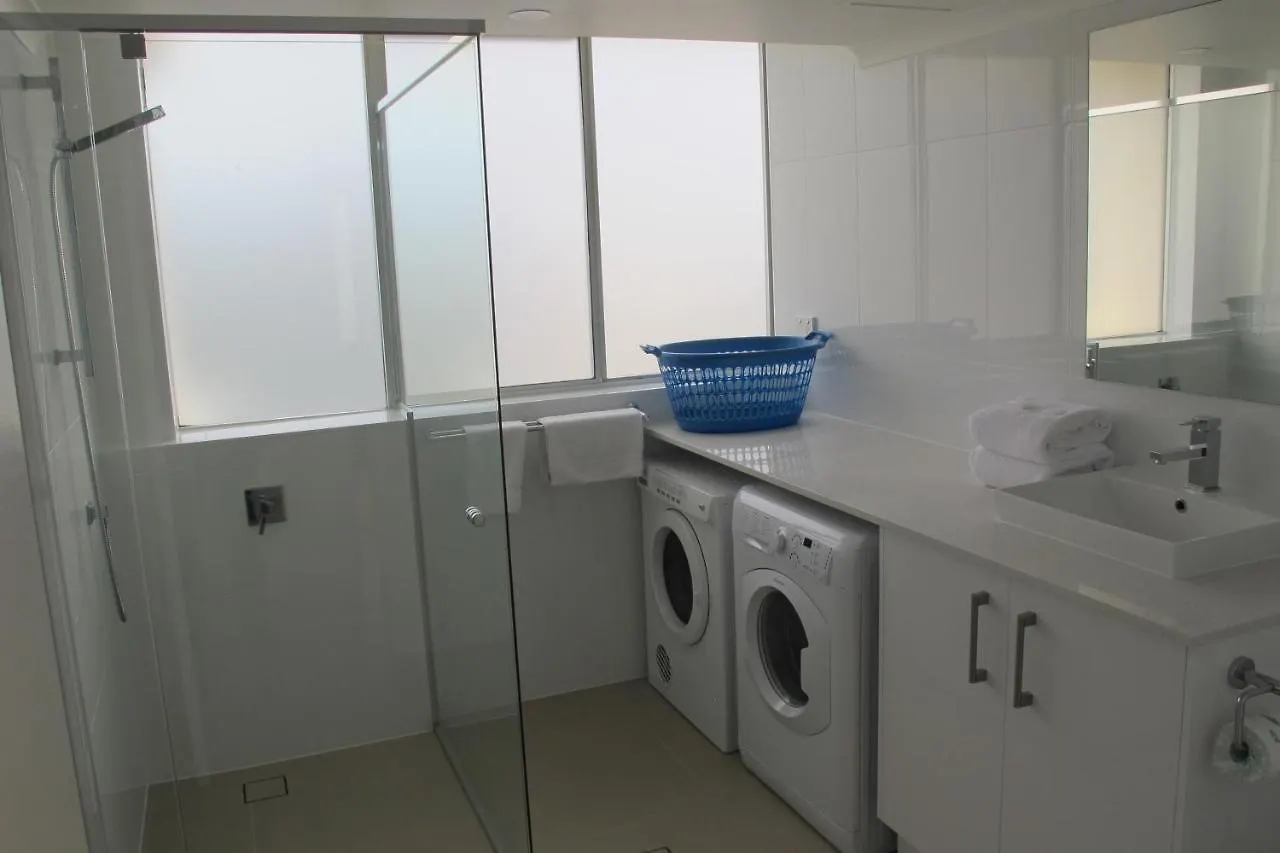 Lejlighedshotel Pacific Regis Beachfront Holiday Apartments Gold Coast