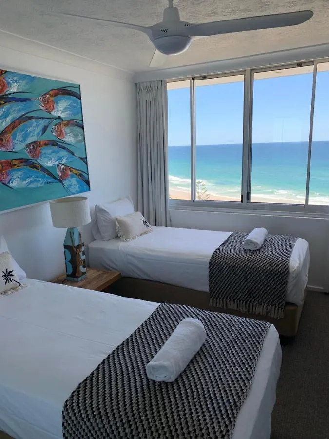 Pacific Regis Beachfront Holiday Apartments Gold Coast 4*,