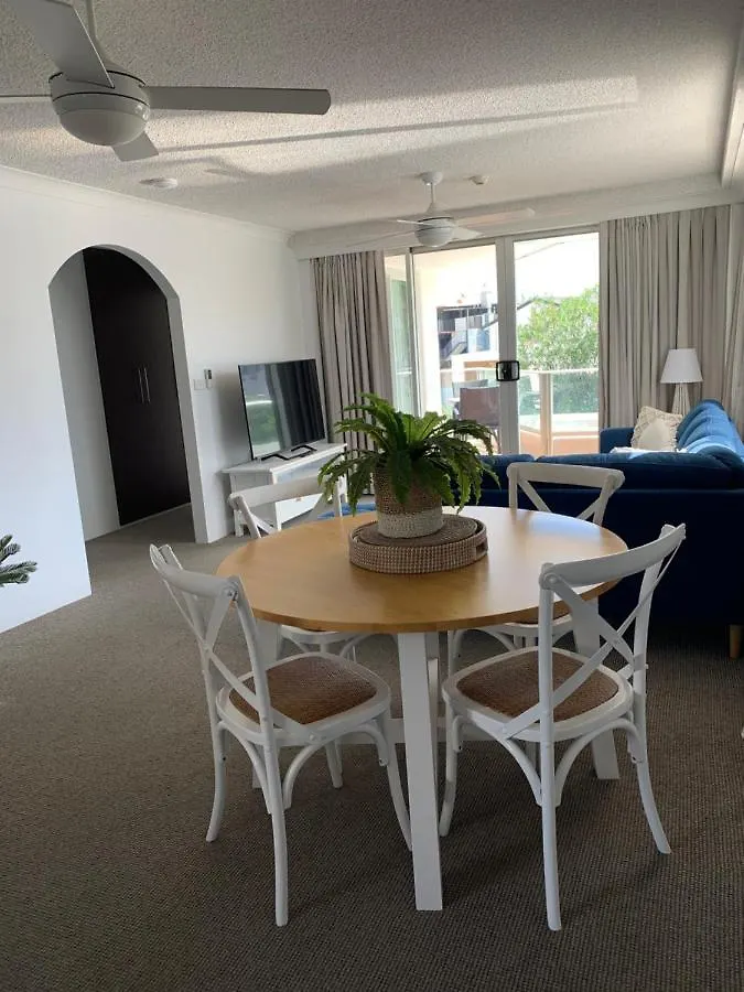 Pacific Regis Beachfront Holiday Apartments Gold Coast Australia