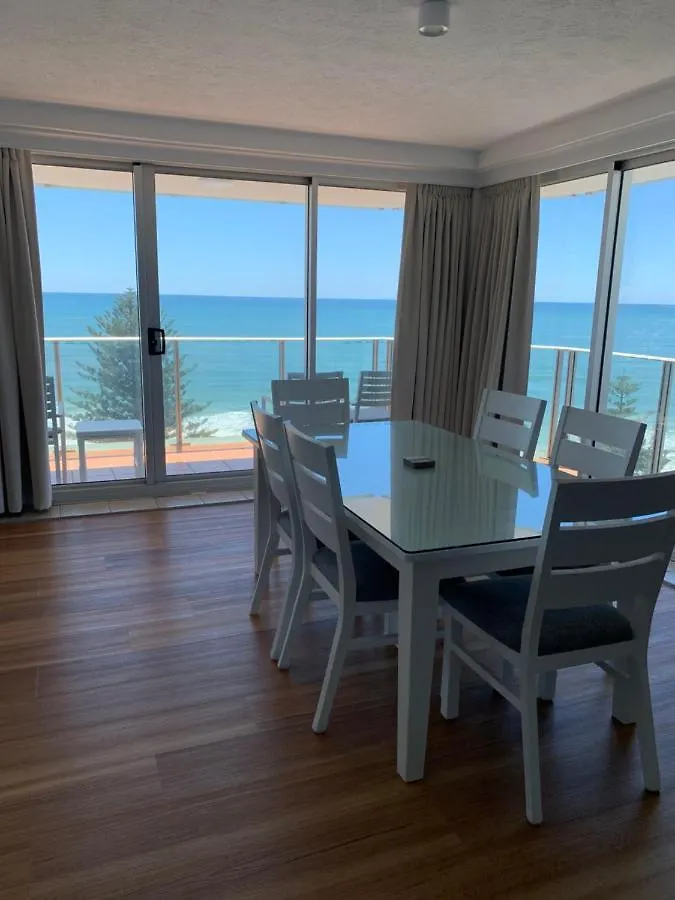 Pacific Regis Beachfront Holiday Apartments Gold Coast 4*,  Australia