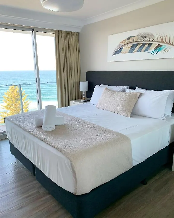 Aparthotel Pacific Regis Beachfront Holiday Apartments Gold Coast