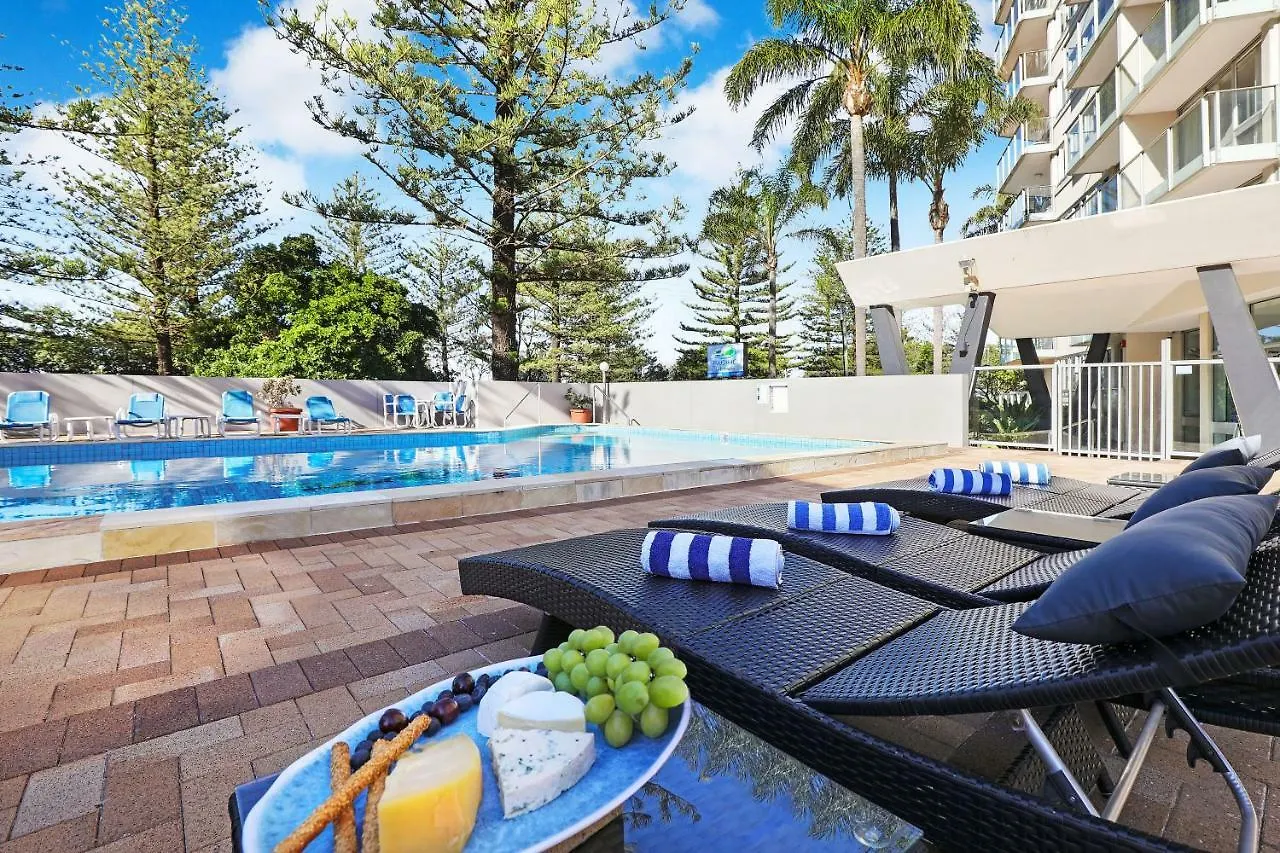 Aparthotel Pacific Regis Beachfront Holiday Apartments Gold Coast