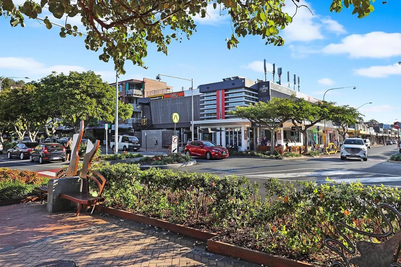 **** Aparthotel Pacific Regis Beachfront Holiday Apartments Gold Coast Australia